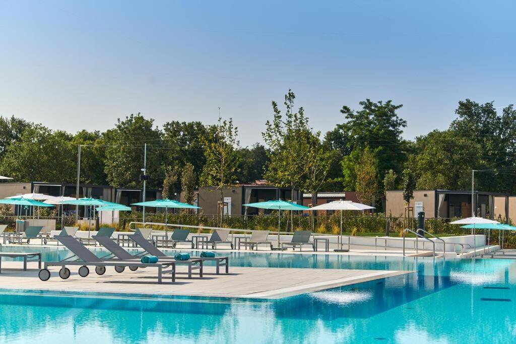 Panorama Mobile Homes In Camping Park Umag Ngoại thất bức ảnh