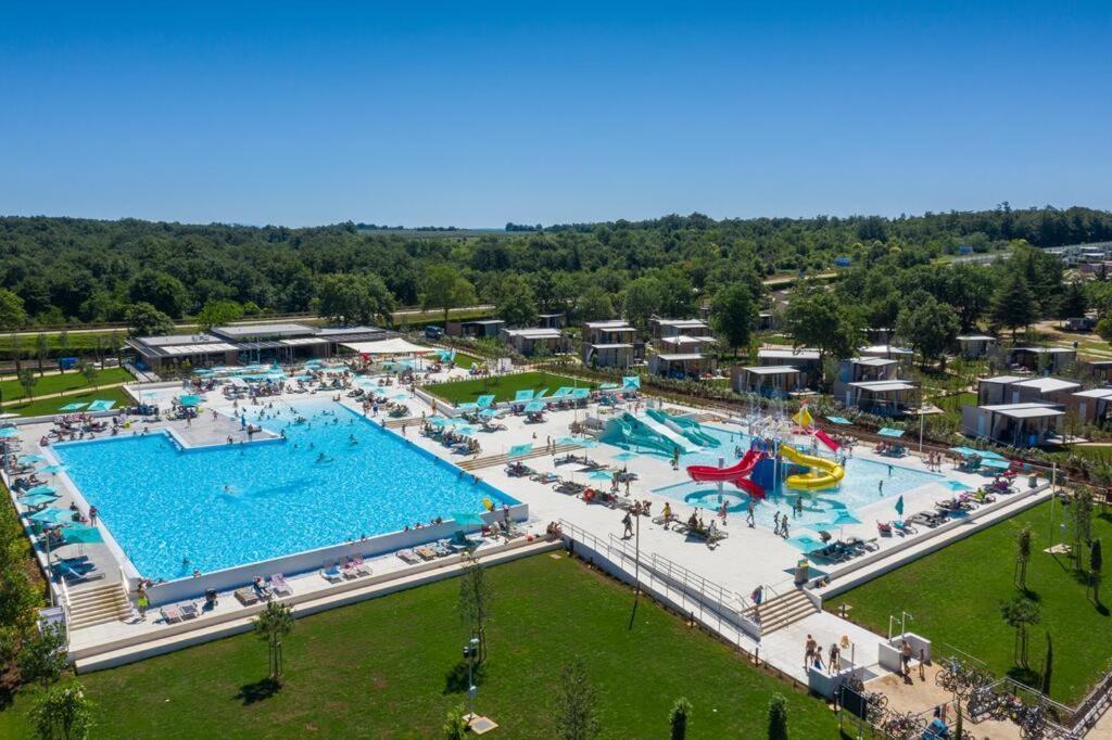 Panorama Mobile Homes In Camping Park Umag Ngoại thất bức ảnh