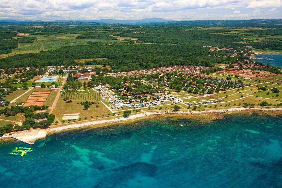 Panorama Mobile Homes In Camping Park Umag Ngoại thất bức ảnh